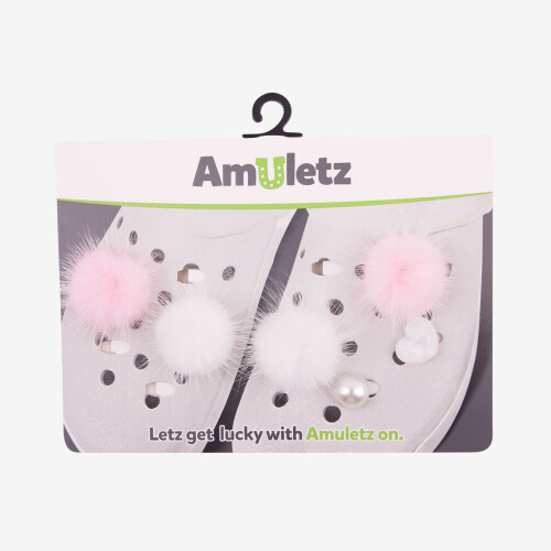 AMULETZ Soft touch of pompons