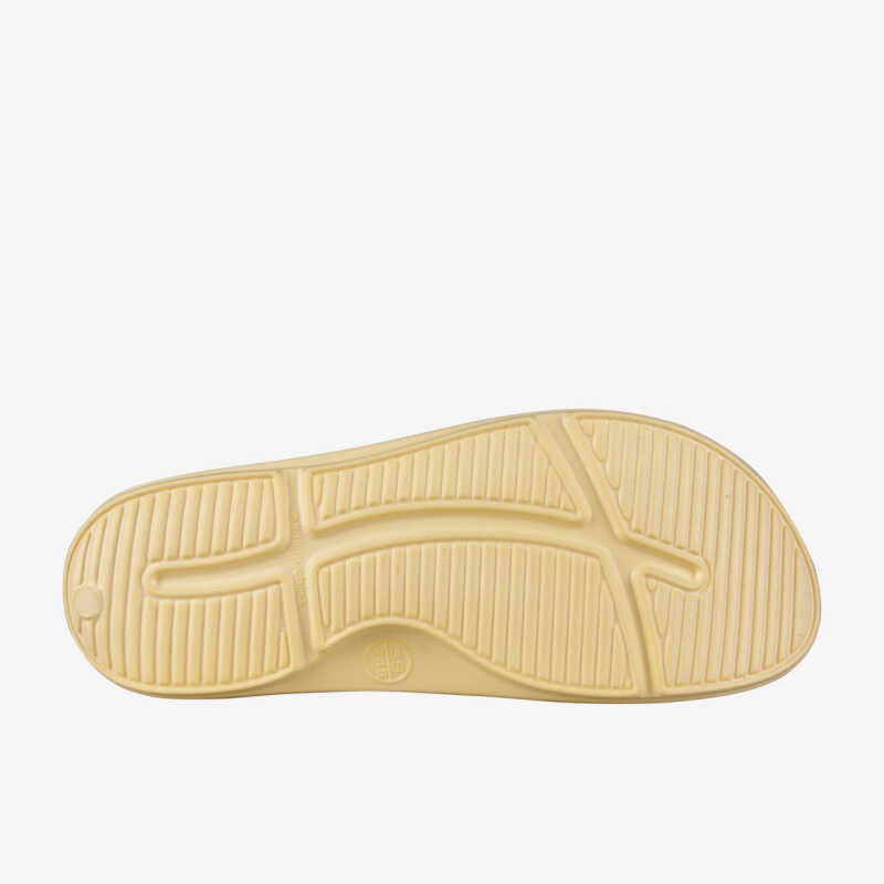 NICO Pastel yellow
