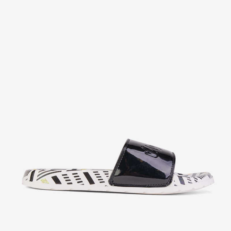 CLEO papucs fehér minimalistic fekete