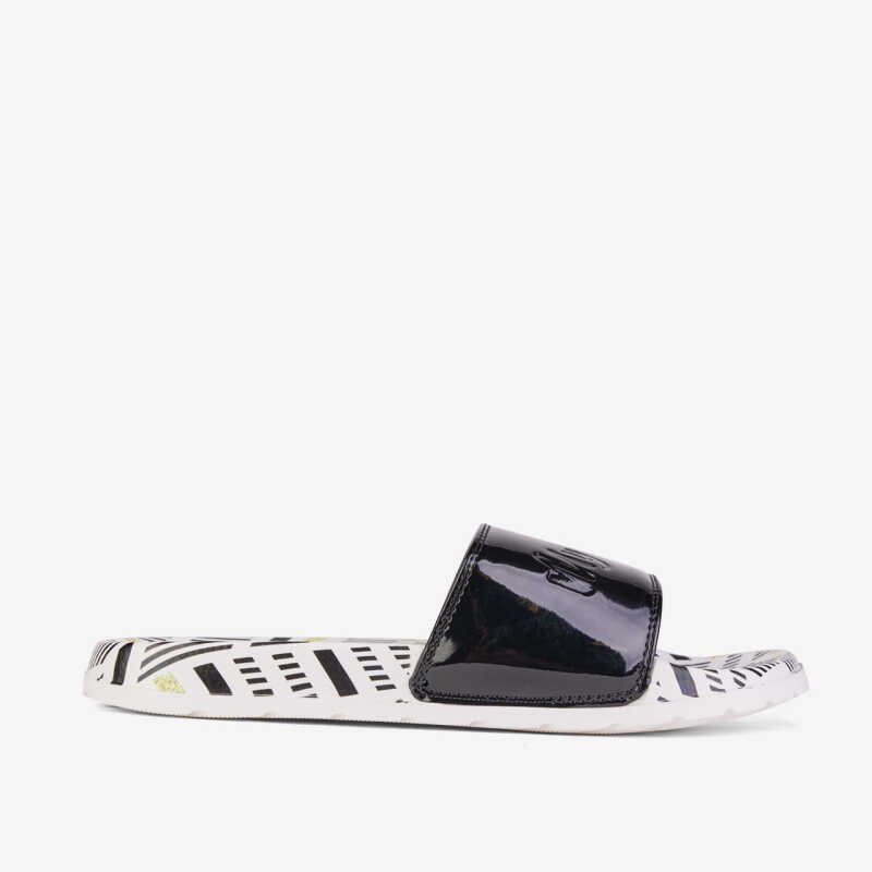 Šľapky CLEO biele minimalistic čierne na narte