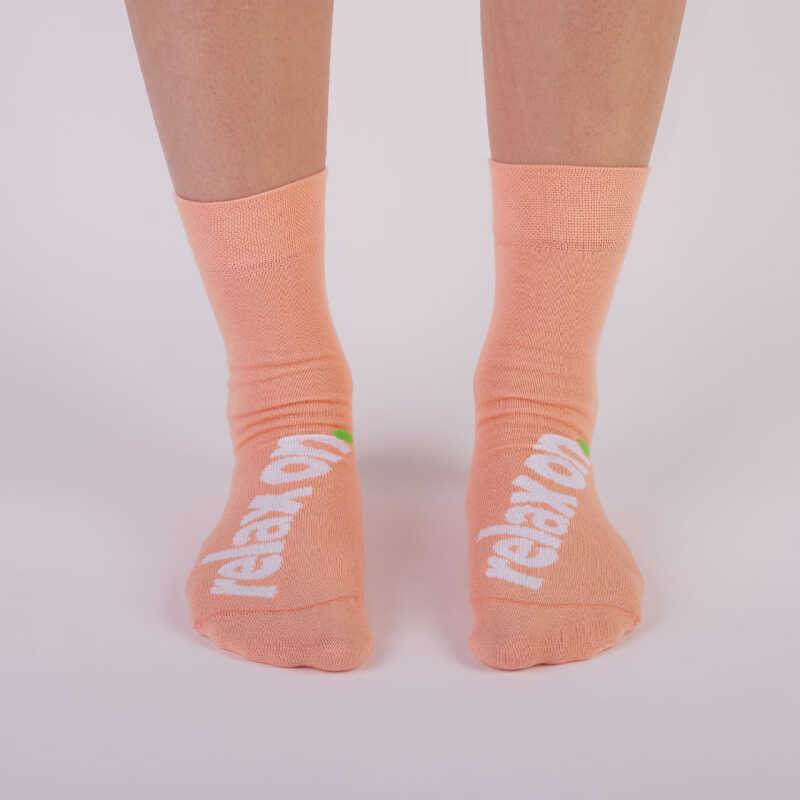 SOCKS Relax on Peach